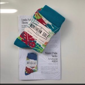 Tropical Bundle - Socks, necklace, bracelet & tank